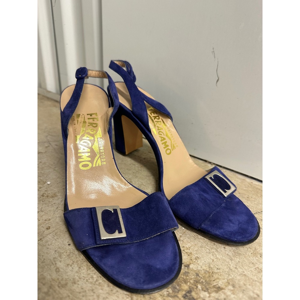 Salvatore Ferragamo Slingback Heels 5.5 Blue Suede Block Heel Buckle Sandals